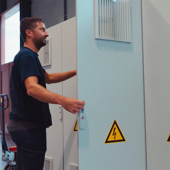 JR Panelbuilding ontkoppelingsborden bordenbouw Kortrijk